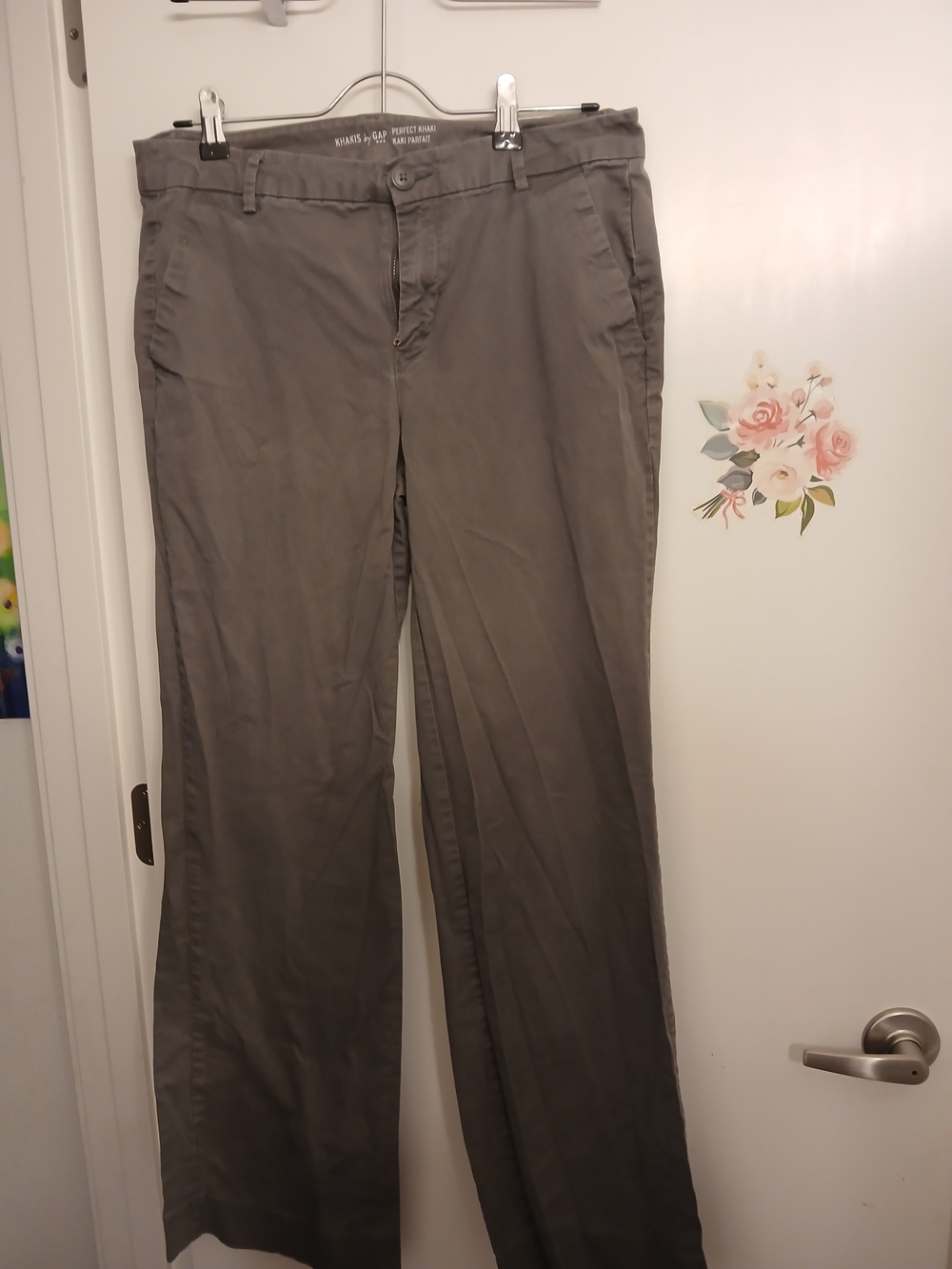 GAP Green Khakis Size 6